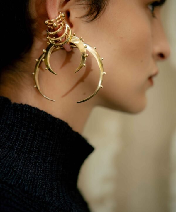 Alternative view of Triple Chuf Ear Cuff Gold