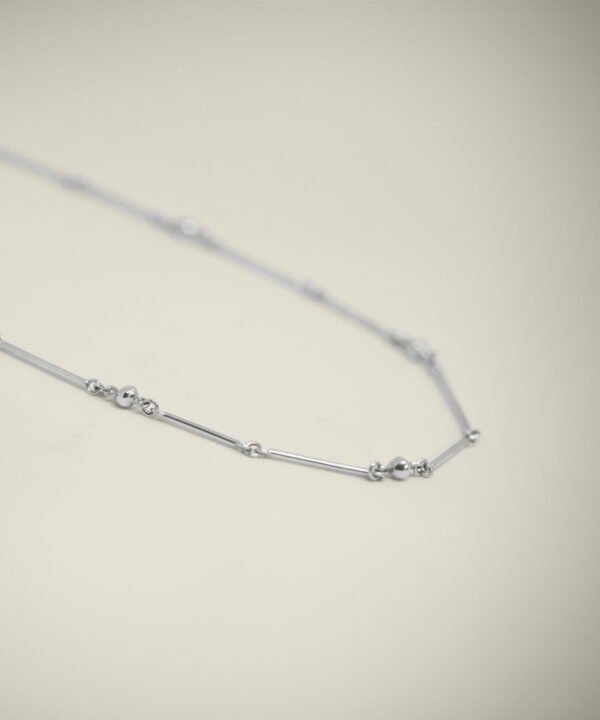 Alternative view of Totona Chain Silver