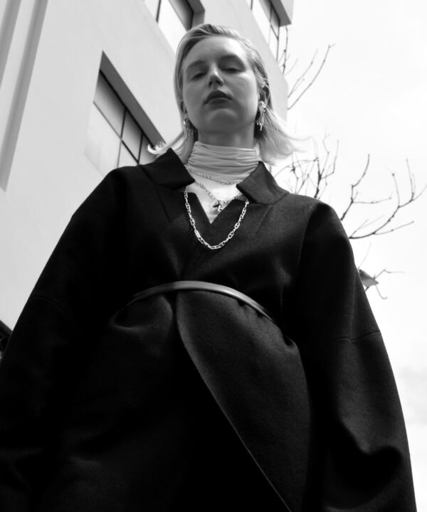 Alternative view of Ojo Chain Gold