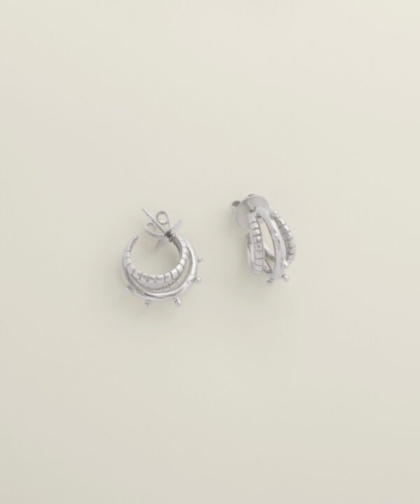 Alternative view of Chuf Hoop Silver