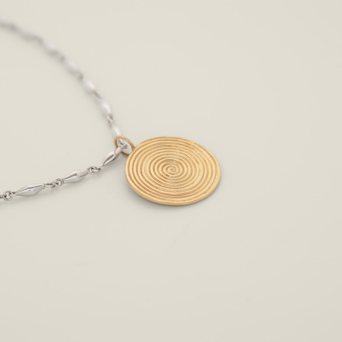 Dije Uzumaki Dorado