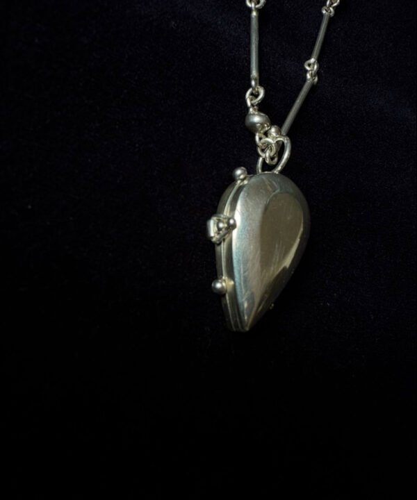 Alternative view of Relicarium Pendant Silver