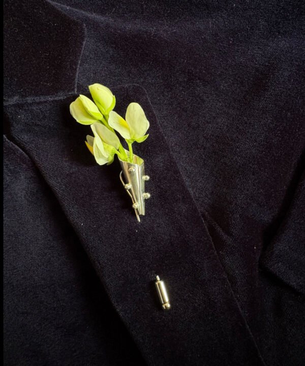 Alternative view of Prendedor Flora Plateado