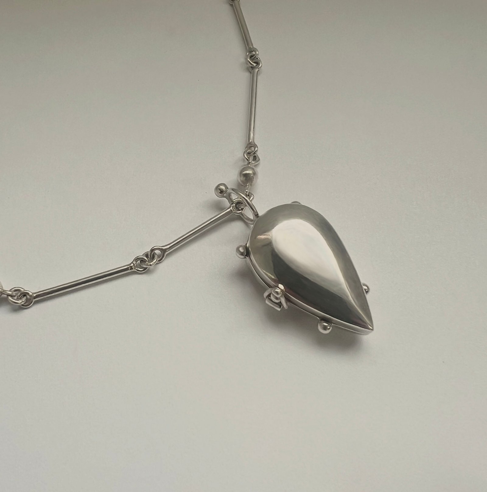 Relicarium Pendant Silver - Image 4