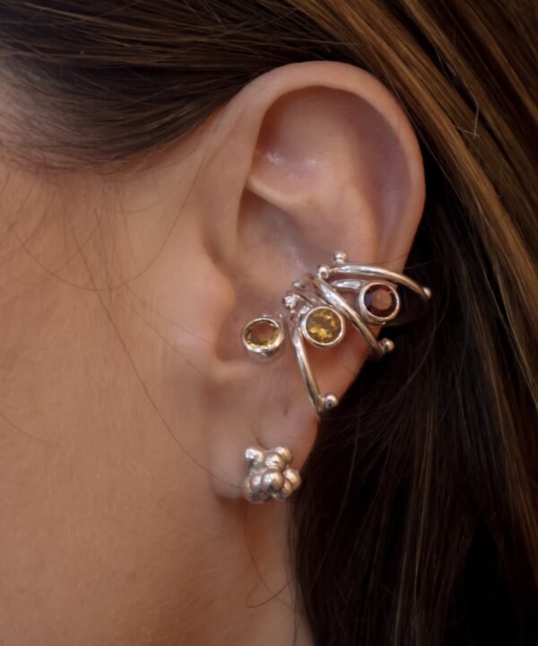 Alternative view of Naga Ear Cuff Gold