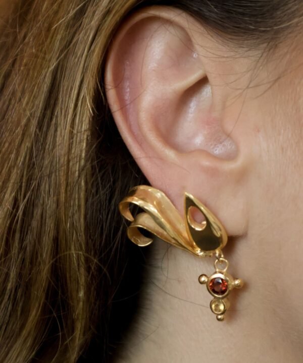 Alternative view of Paisley Earrings Dorado