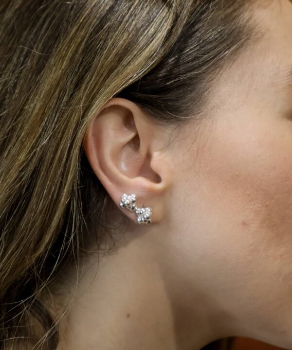 Alternative view of Maiz Studs Silver